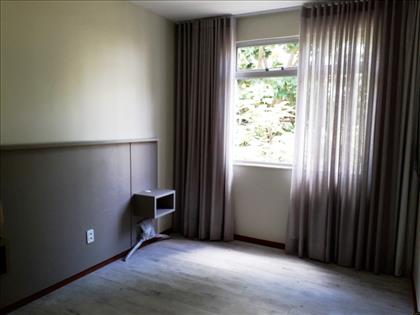 quarto 2 - também com armários novos