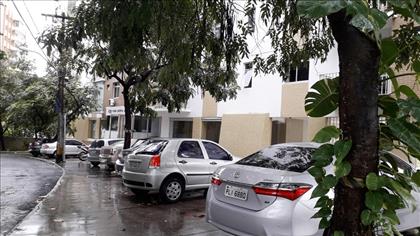 RUA DE ACESSO - VAGAS EXTERNAS PARA VISITANTE