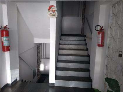 Escada de Acesso ao Apto