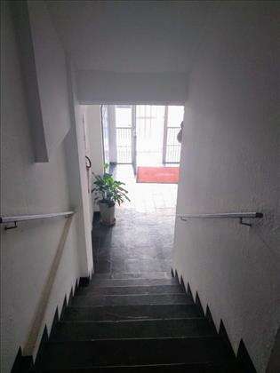Escada de Acesso ao Apto