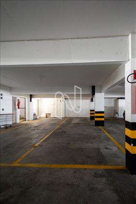  VAGAS DE GARAGEM 