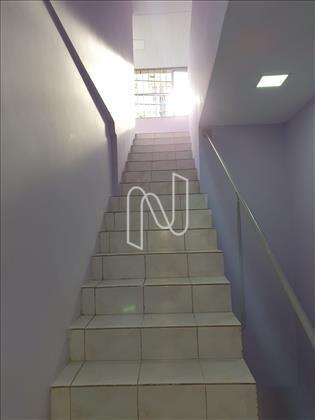 escada para 1 andar 