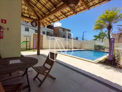 PISCINA  