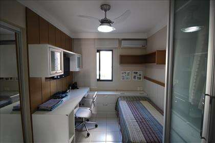 Suite 1