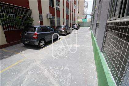Garagem rotativa
