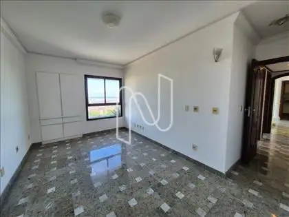   Quarto 4/ Suíte