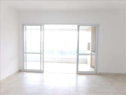 Sala Ampla com Varanda 