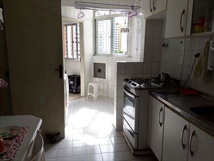 Cozinha e área de serviço