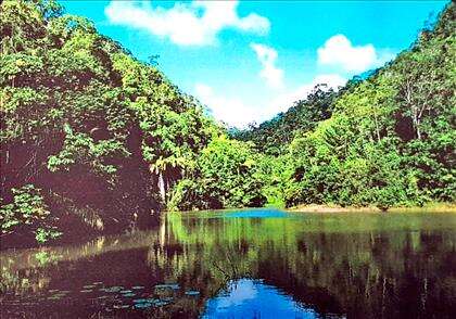 Represa (18m. de profund. em toda extensão) 