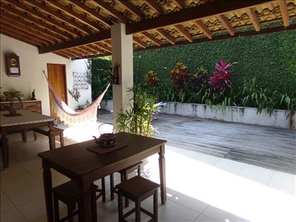 VARANDA DOS FUNDOS