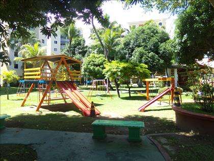 ÁREA INFANTIL