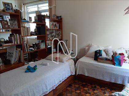  Quarto 02