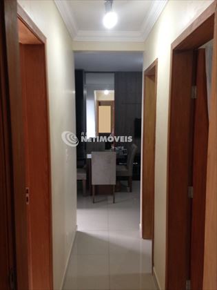 Corredor do apartamento.