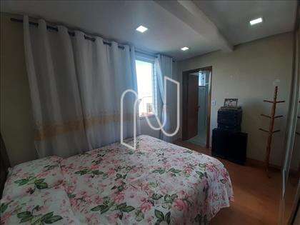 quarto casal