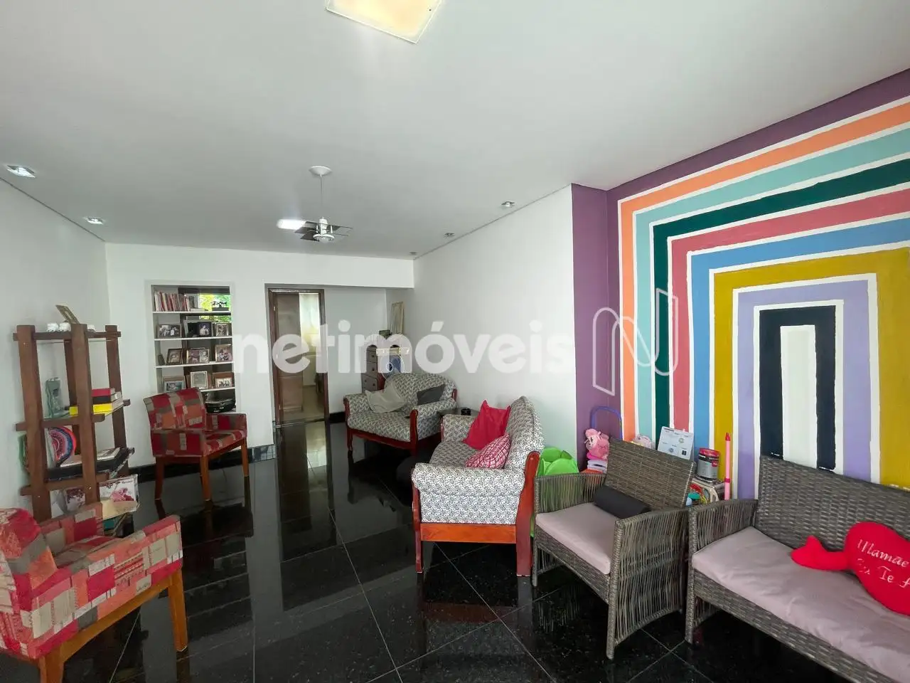 Casa para comprar com 180 m², 5 quartos, 3 banheiros, 2 vagas em Dom Silvério, Belo Horizonte