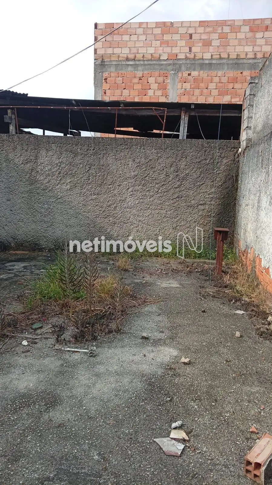 Casa para comprar com 367 m², 3 quartos, 1 banheiro, 2 vagas em São Salvador, Belo Horizonte