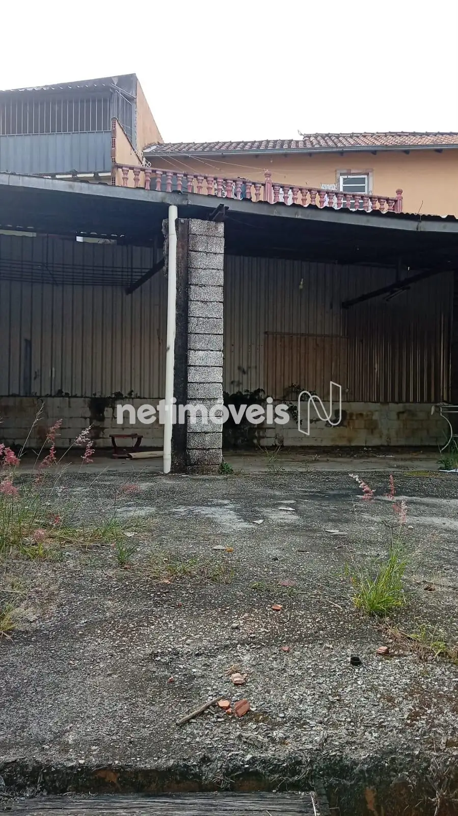 Casa para comprar com 367 m², 3 quartos, 1 banheiro, 2 vagas em São Salvador, Belo Horizonte