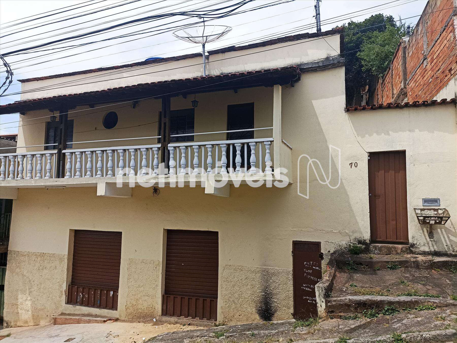 Casa para comprar com 360 m², 3 quartos, 1 banheiro, 2 vagas em Dom Silvério, Belo Horizonte
