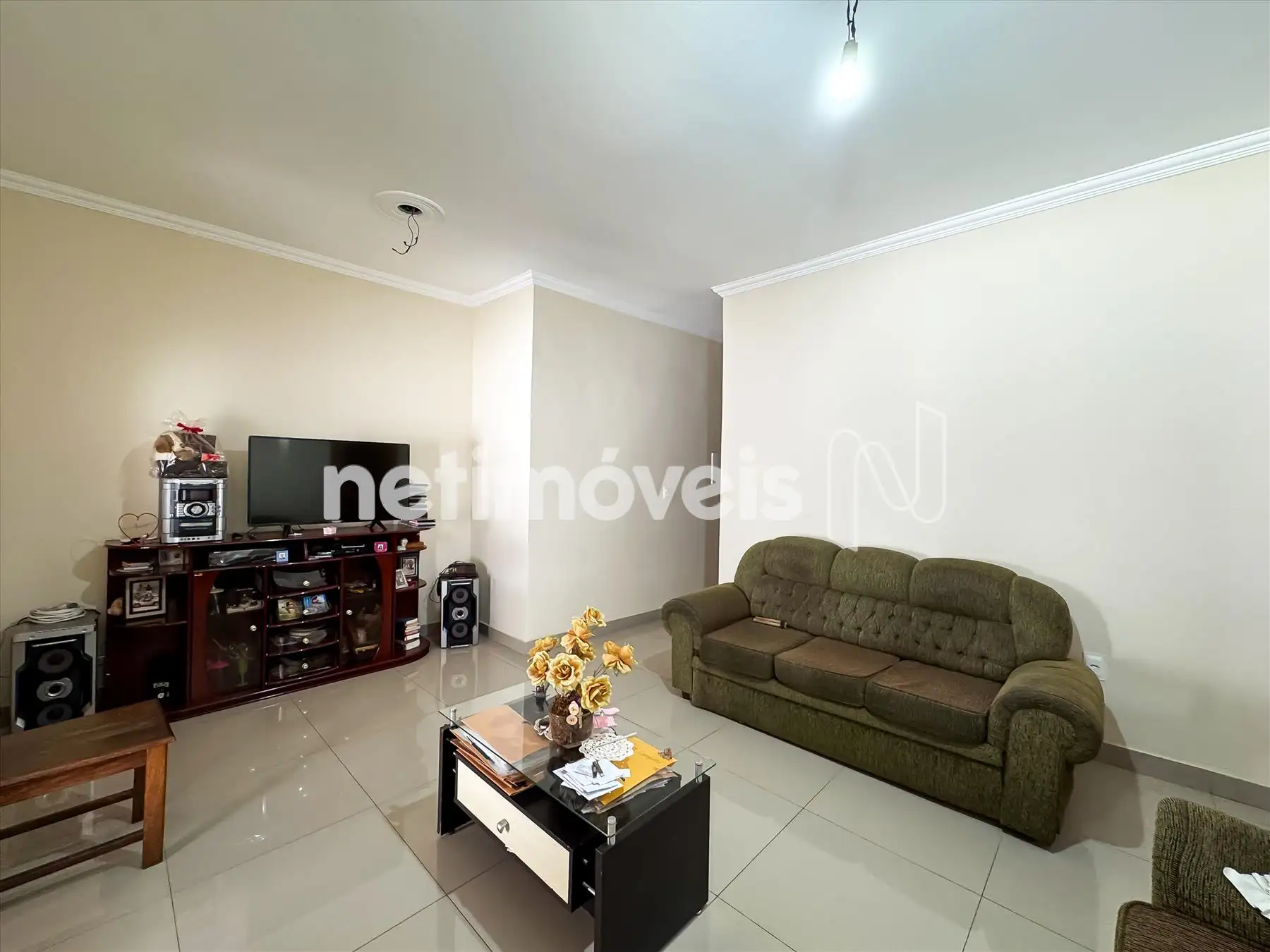 Casa para comprar com 360 m², 2 quartos, 1 banheiro, 2 vagas em Rua Tigre, São Salvador, Belo Horizonte