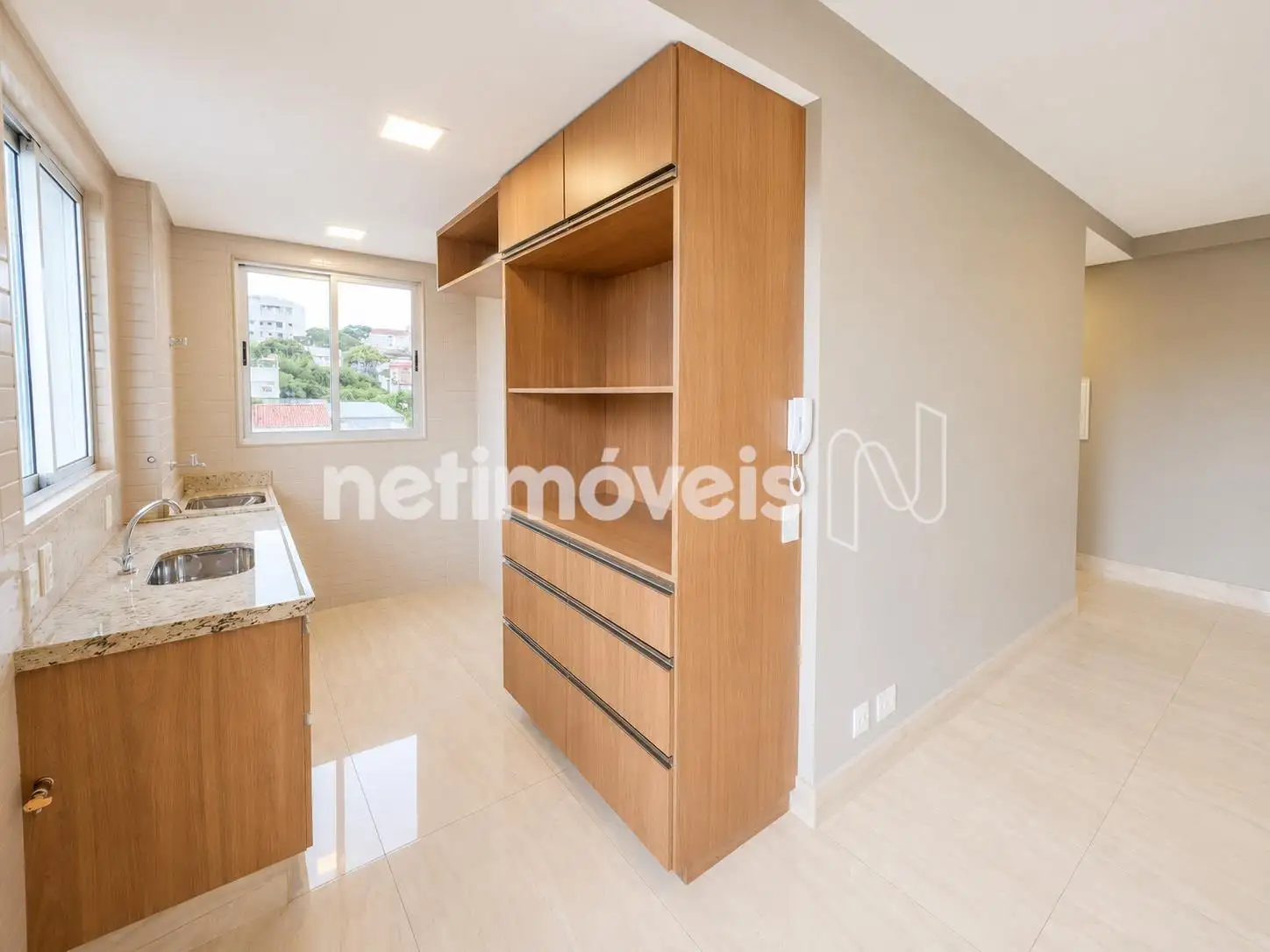 Apartamento para comprar com 60 m², 2 quartos, 2 banheiros, 1 vaga em Rua Boninas, Sagrada Família, Belo Horizonte