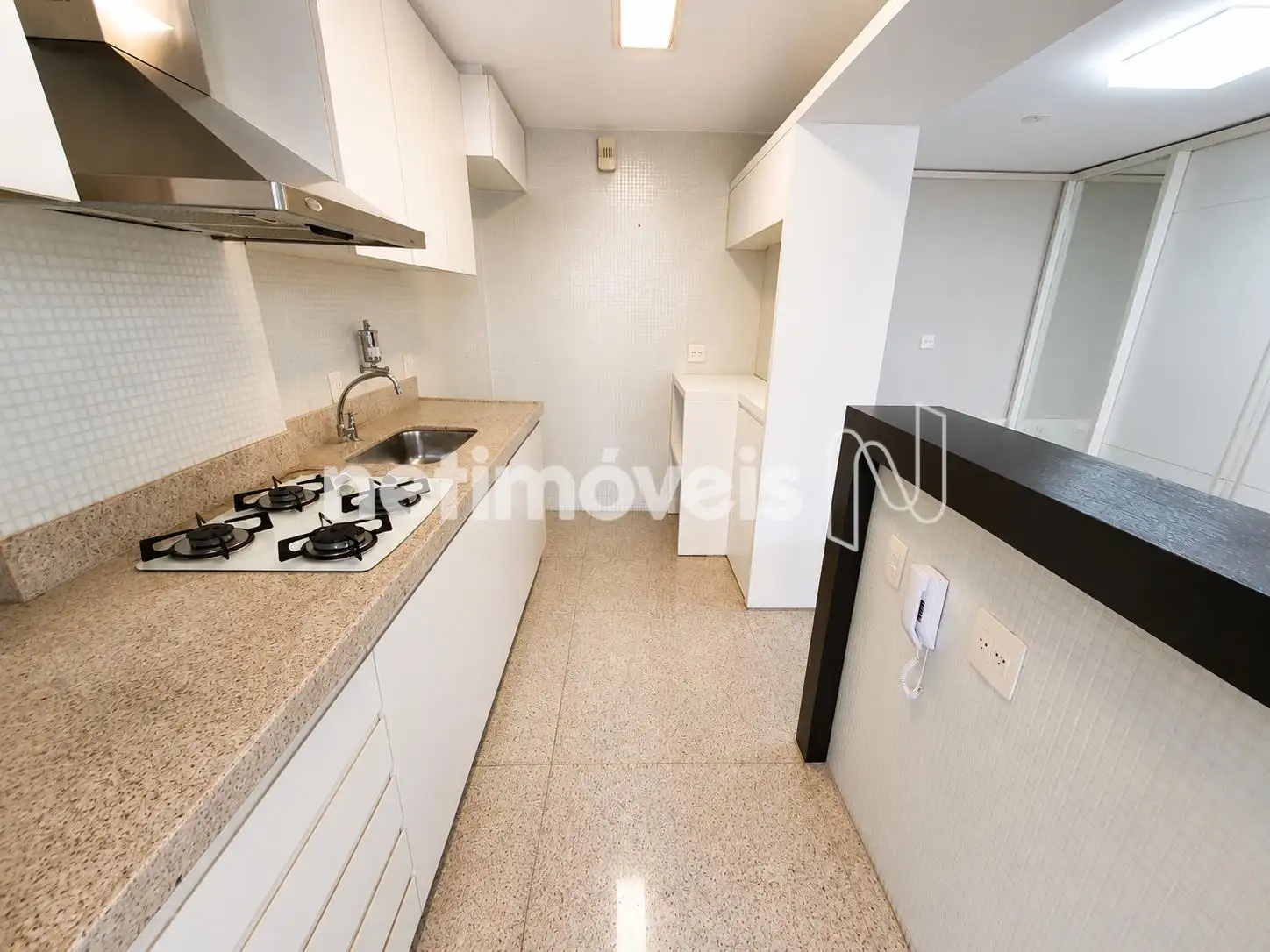 Apartamento para comprar com 70 m², 2 quartos, 3 banheiros, 2 vagas em Rua Cláudio Manoel, Funcionários, Belo Horizonte