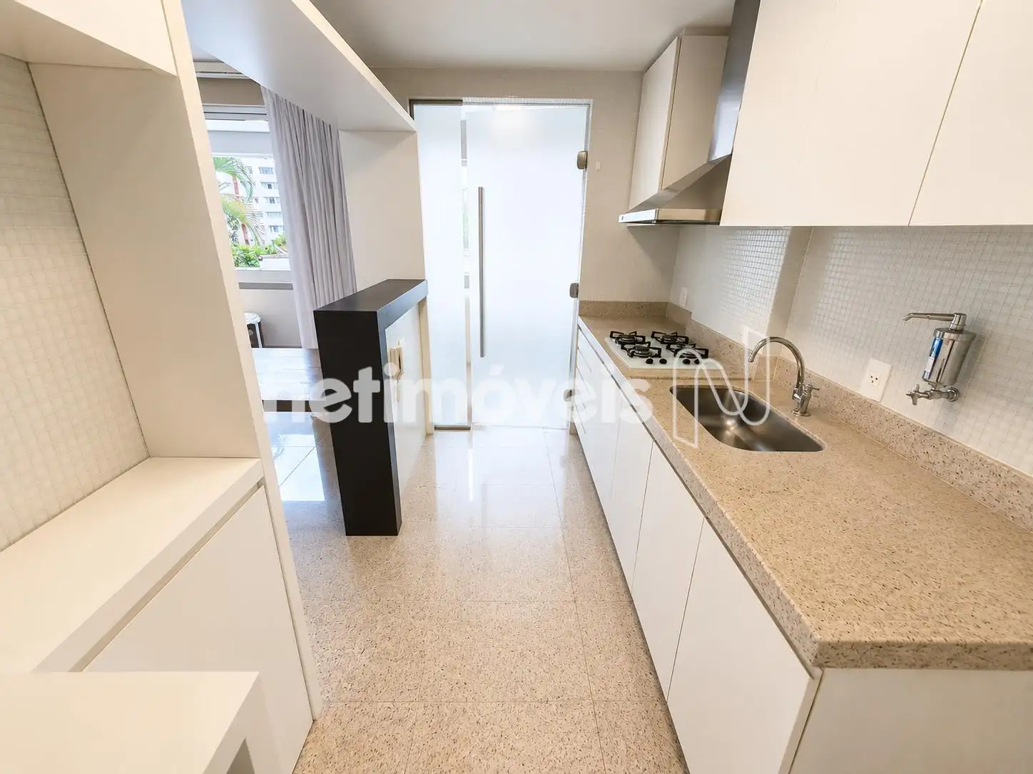 Apartamento para comprar com 70 m², 2 quartos, 3 banheiros, 2 vagas em Rua Cláudio Manoel, Funcionários, Belo Horizonte